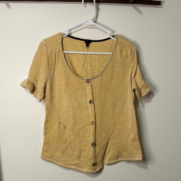 W5 Tops - Yellow Striped Button-Up Women's Top size Large
